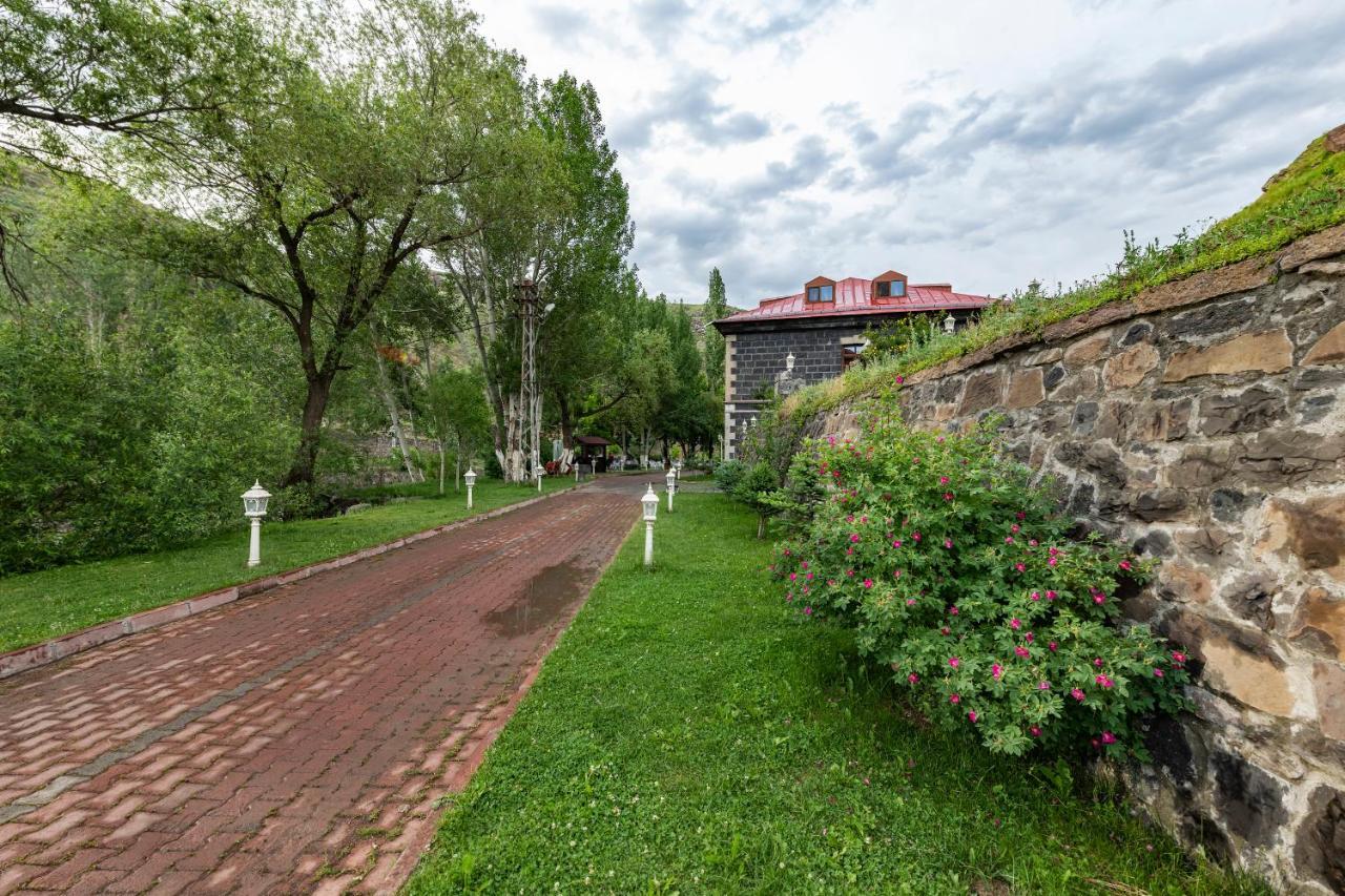 Katerina Palace 1877 Kars Bagian luar foto